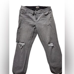 Torrid stretchy fit bombshell skinny jeans